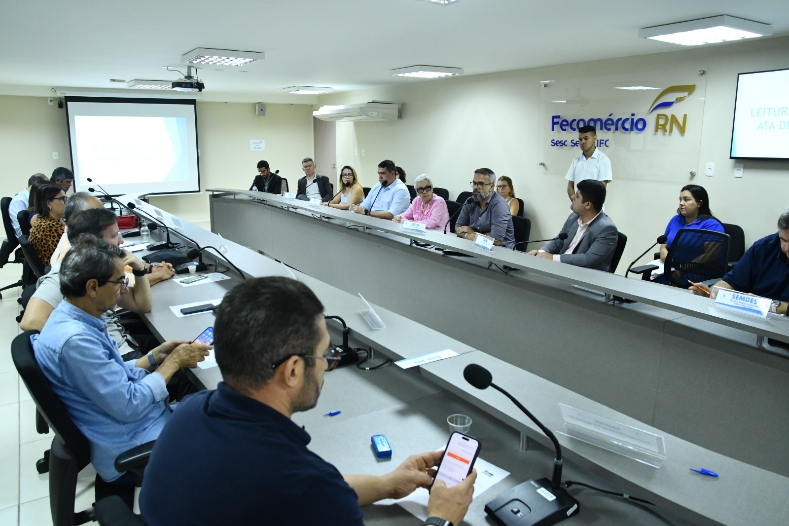 Prefeitura empossa novos membros do Conselho Municipal de Turismo em solenidade na Fecomércio