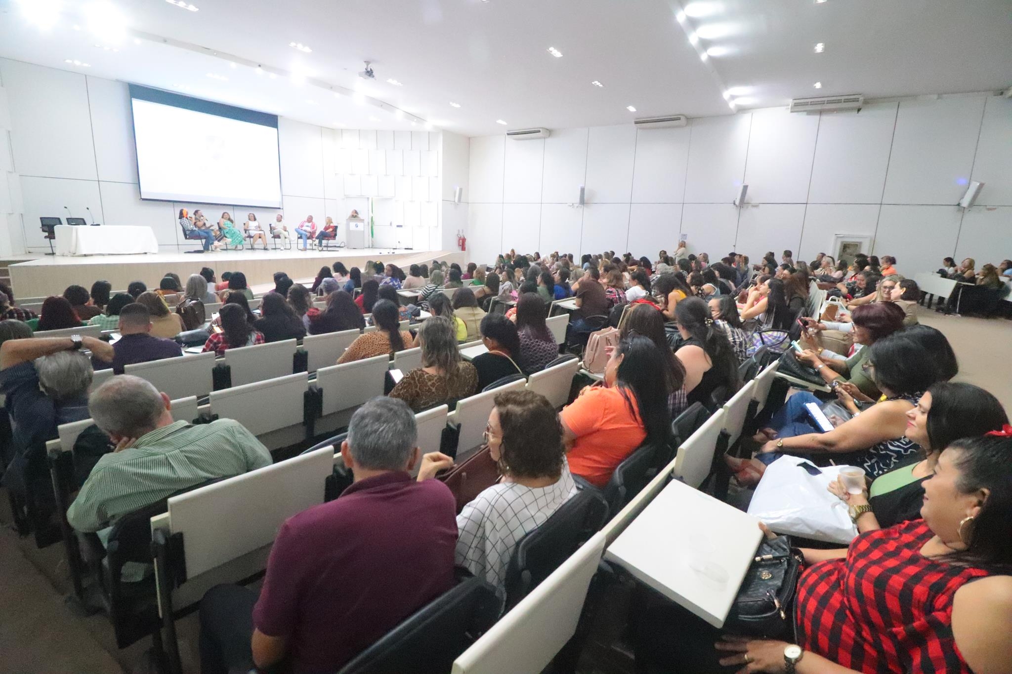 Pro-Alfa 2025 encerra ciclo de encontros de alfabetização para crianças do 1º ao 5º ano    