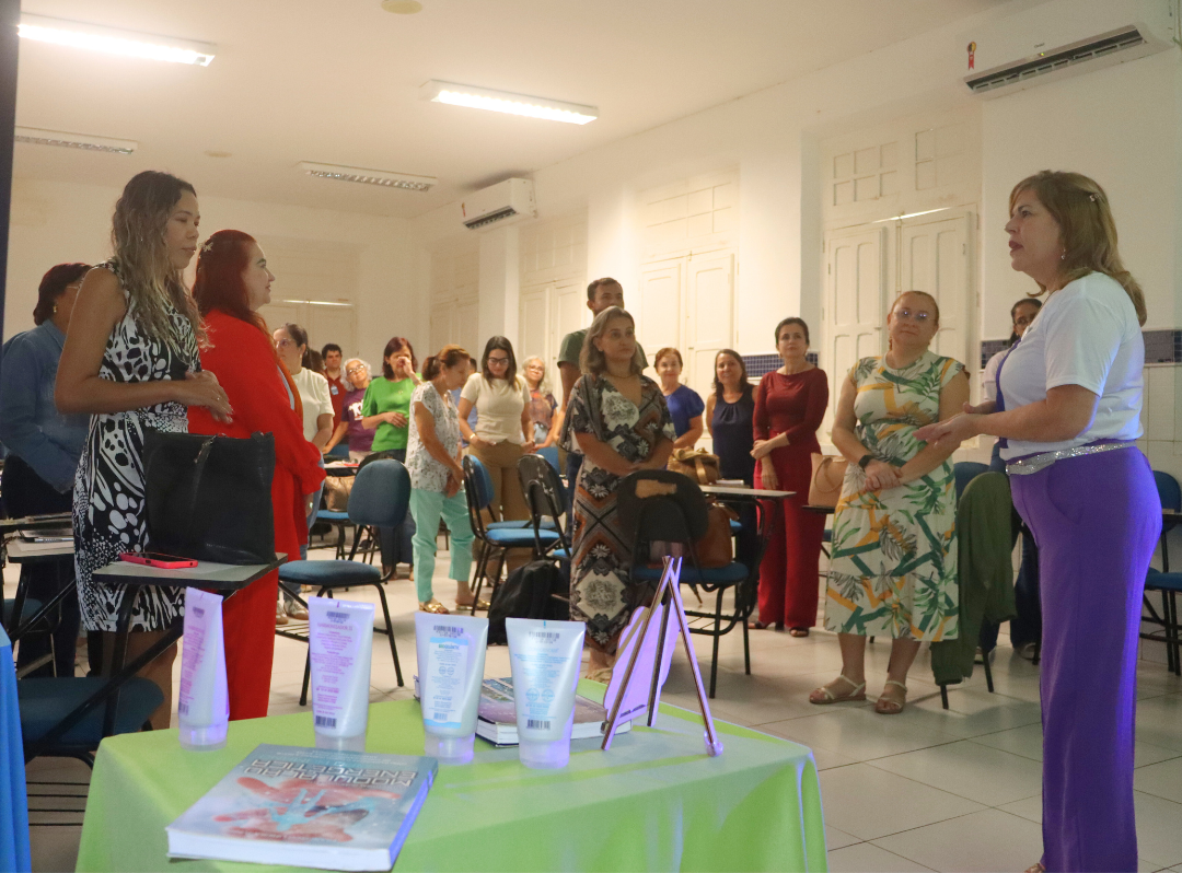 Técnica de acupuntura sem agulhas marca 5º encontro da capacitação em Práticas Integrativas