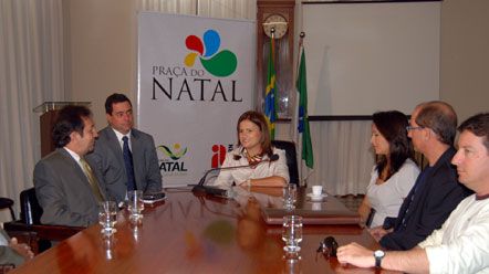 Vencedor do concurso da Pra&ccedil;a de Natal ser&aacute; conhecido quarta-feira