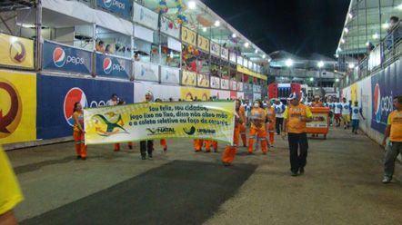 Urbana leva educa&ccedil;&atilde;o ambiental para foli&otilde;es do Carnatal