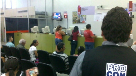 Procon Natal faz fiscaliza&ccedil;&atilde;o em ag&ecirc;ncias banc&aacute;rias