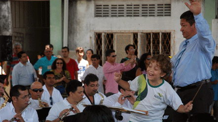 Banda Sinf&ocirc;nica do Natal realiza concerto na escola Juvenal Lamartine