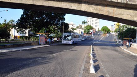 Recupera&ccedil;&atilde;o da malha vi&aacute;ria utiliza em m&eacute;dia 60 toneladas di&aacute;rias de asfalto
