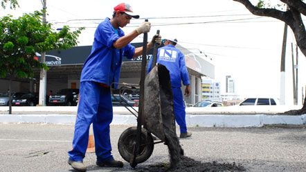Semopi recupera malha vi&aacute;ria no entorno do Machad&atilde;o