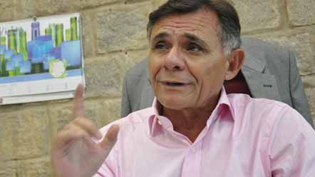 Professores da rede municipal de ensino recebem 10% de ganho salarial