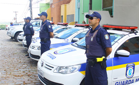 Guarda Municipal e Defesa Civil ganham ve&iacute;culos novos