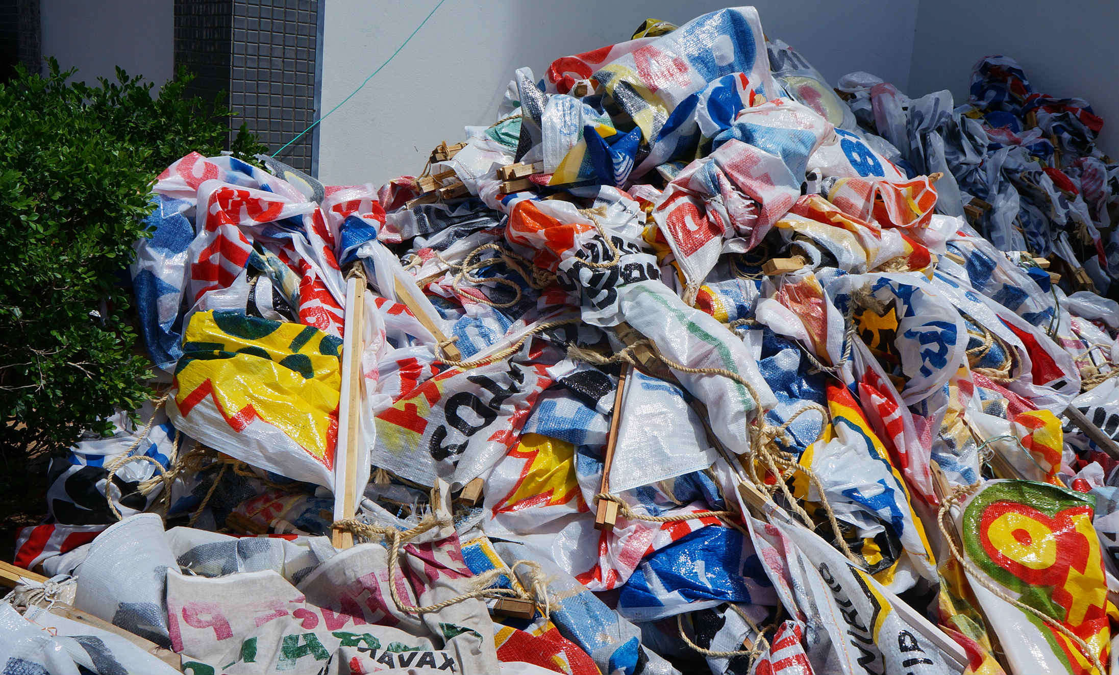 Excesso de polui&ccedil;&atilde;o visual em Natal &eacute; alvo de fiscaliza&ccedil;&atilde;o da Semurb 